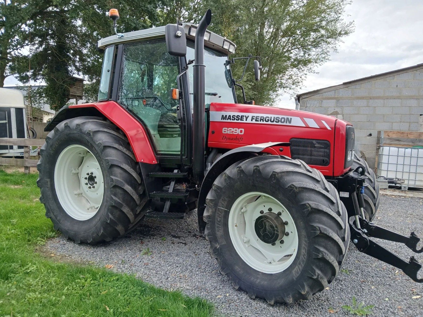Massey Ferguson 6290 Dynashift vue 1