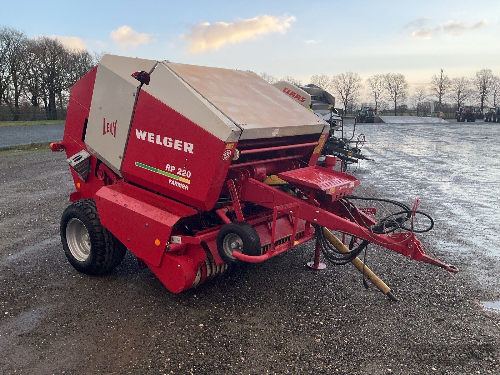 Lely-Welger RP220 Farmer vue 1